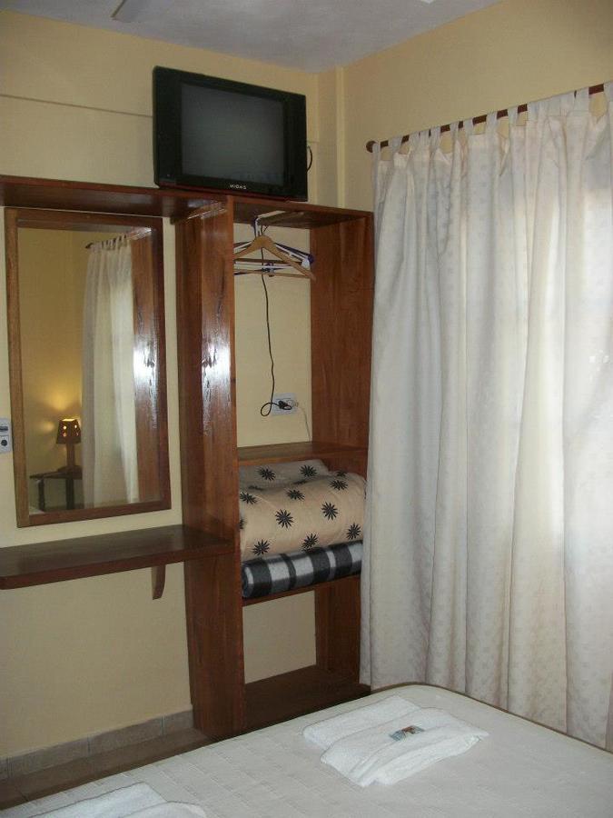 Hotel Los Abuelos Ел Собербио Екстериор снимка