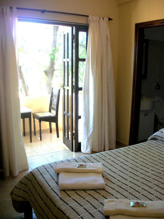 Hotel Los Abuelos Ел Собербио Екстериор снимка