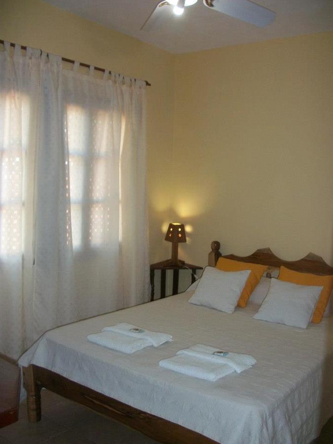 Hotel Los Abuelos Ел Собербио Екстериор снимка