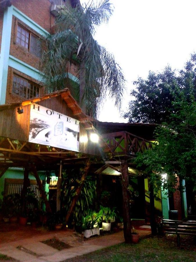 Hotel Los Abuelos Ел Собербио Екстериор снимка